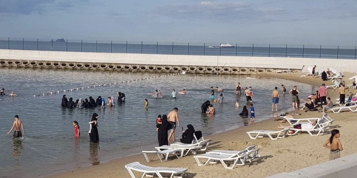 Caddebostan Sahili'nde mülteci akını