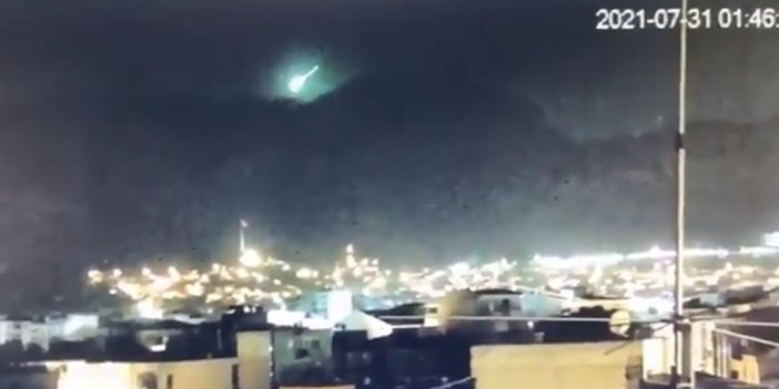 İzmir'de havada esrarengiz görüntülerin sırrı çözüldü