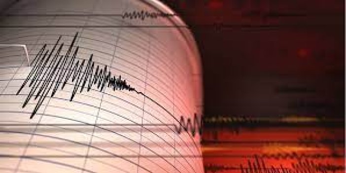 Ege'de yangın bölgesinde 5.2 büyüklüğünde deprem