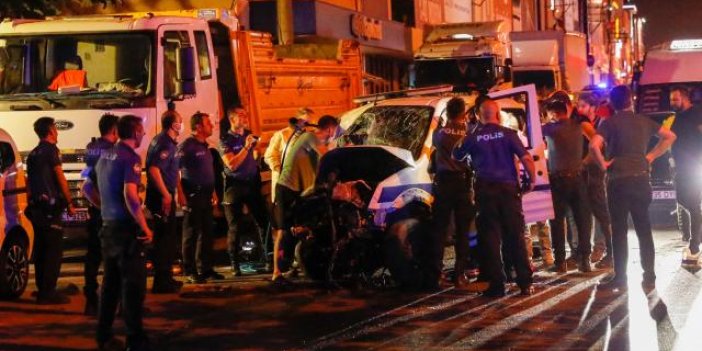 İzmir’de feci kaza: 1 polis şehit, 4 yaralı