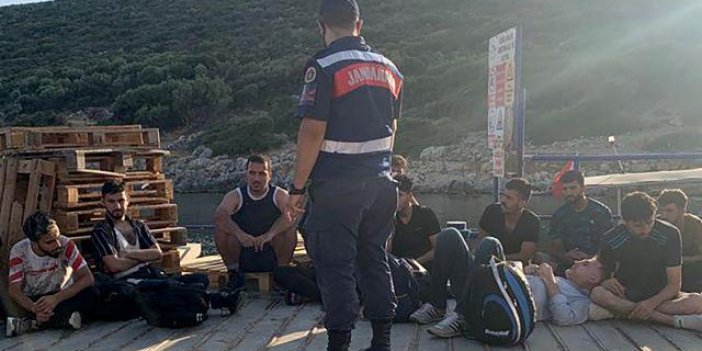 İzmir'de 19 göçmen yakalandı