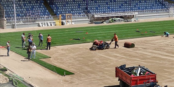 Aktepe Stadı'nın zemini yenileniyor