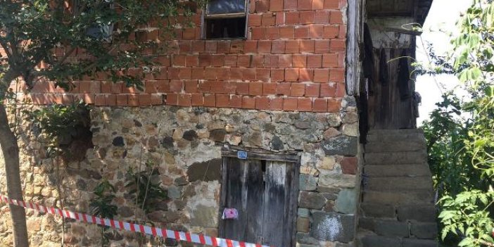 Giresun'da bir evin zemini çöktü. 11 yaralı