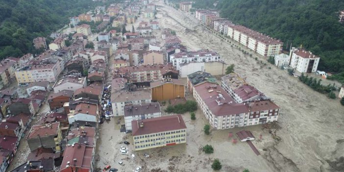 Kastamonu'da sular altında kalan ilçenin AKP'li Belediye Başkanı isyan etti