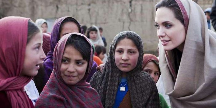 Angelina Jolie, Afganistan’daki drama sessiz kalmadı