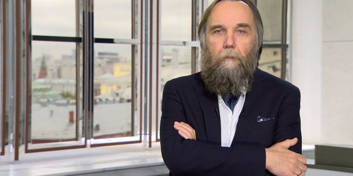 Putin'in beyni olan Dugin Taliban sonrası olacakları tek tek sıraladı