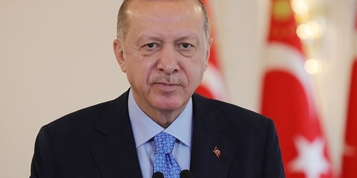 Erdoğan'la ilgili son gelişme. Abdullah Gül'ün yanındaki gazeteci yazdı