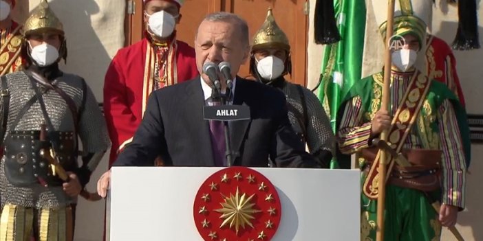 Erdoğan Ahlat'ta konuştu
