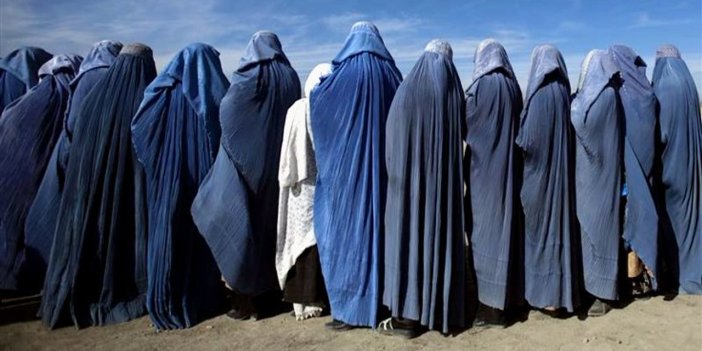 İktidar mahallesi Taliban’ı ve kadına bakışını tartışıyor