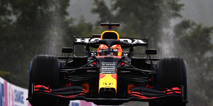 Formula 1'de Belçika Grand Prix'sini Verstappen kazandı