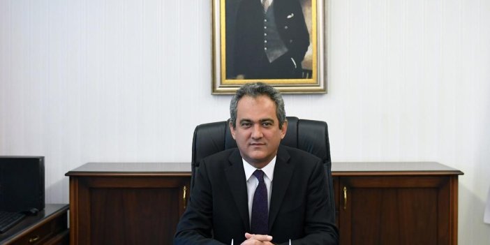 Milli Eğitim Bakanı Mahmut Özer görevden aldı, AKP'li vekil tepki gösterdi