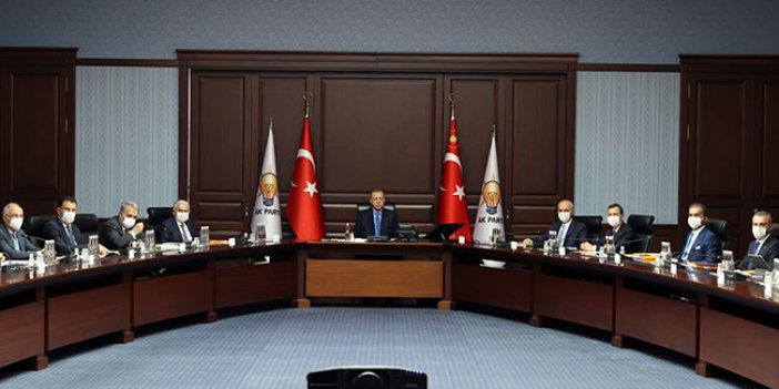 Cumhurbaşkanı Erdoğan'dan çok konuşulacak Suriyeli ve Afgan kararı
