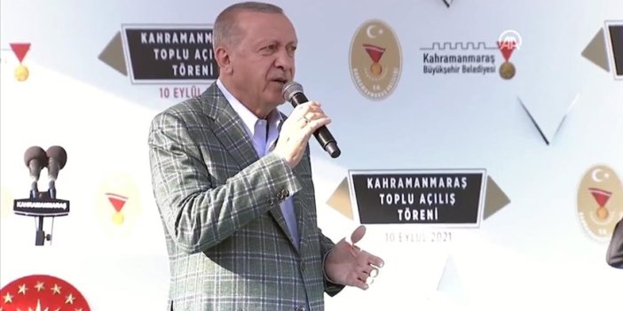 Cumhurbaşkanı Erdoğan mitingde kendisini öve öve bitiremedi