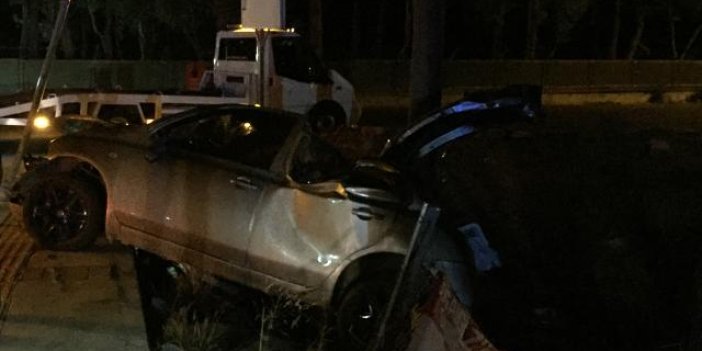 İzmir'de düğün dönüşü kaza: 4 yaralı