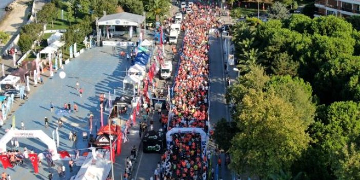 Kadıköy Yarı Maratonu'na 3 bin kişi katıldı