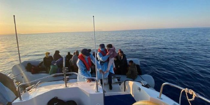 Yunanistan'ın ölüme terk ettiği 161 göçmen kurtarıldı