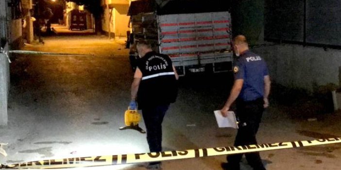 Adana'da bıçaklı kavga: 1 yaralı, 4 gözaltı