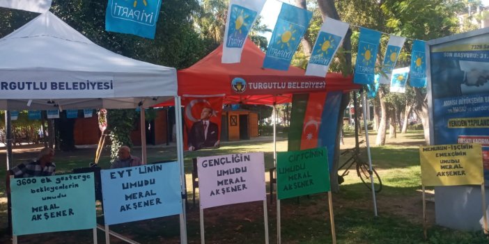 İYİ Parti yoğun talep üzerine üyelik için stant açtı