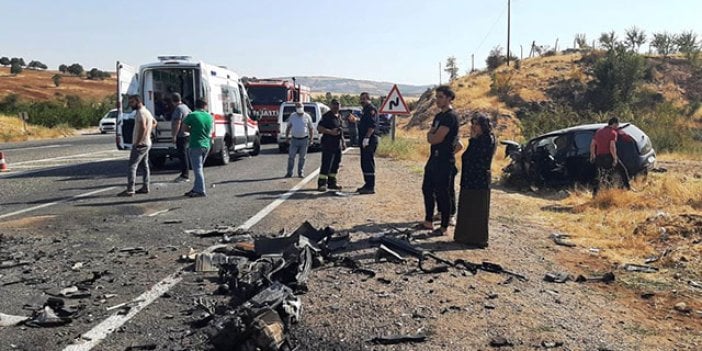 Adıyaman'da otomobiller çarpıştı: 1 ölü, 2 yaralı