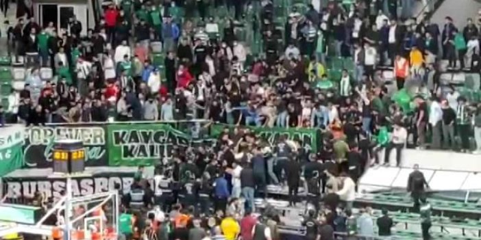 Bursaspor-Beşiktaş maçında ortalık karıştı