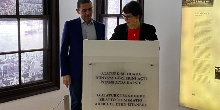 Uğur Şahin ve Özlem Türeci Selanik'te Atatürk Evi'ni ziyaret etti