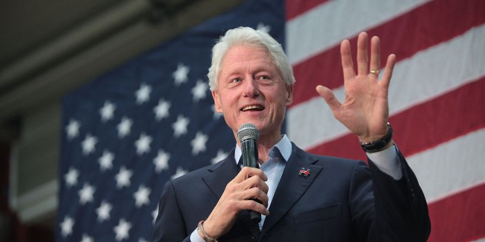 ABD eski Başkanı Bill Clinton hastaneye kaldırıldı