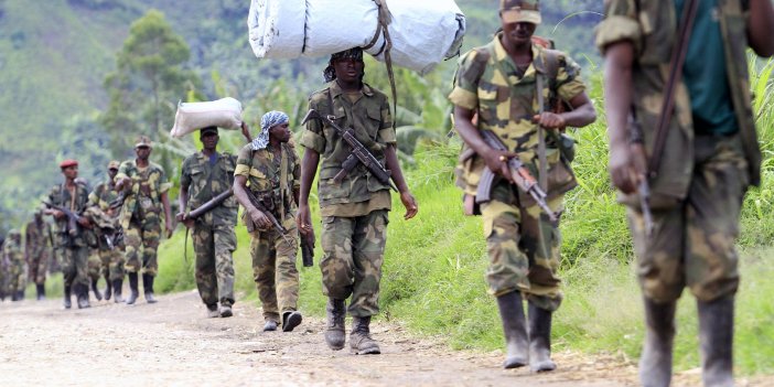 Kongo ve Ruanda ordusu karşı karşıya