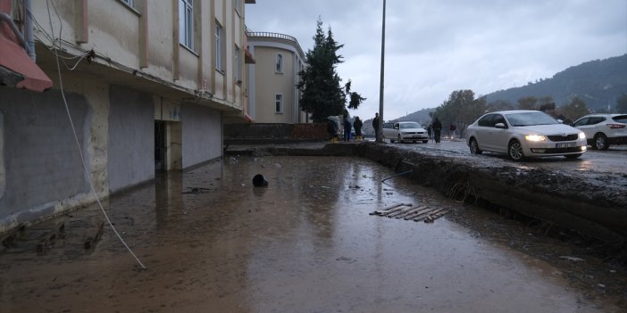Bozkurt sokakları yine sular altında kaldı