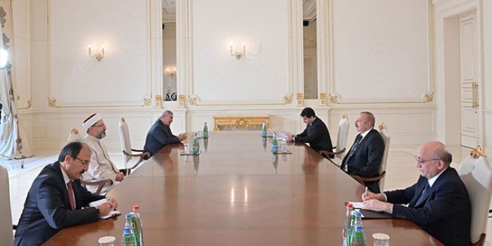 İlham Aliyev, Diyanet İşleri Başkanı Ali Erbaş’ı kabul etti