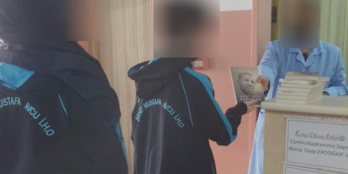 Erdoğan’ın kitabı imam hatip ortaokulu öğrencilerine bedava dağıtıldı
