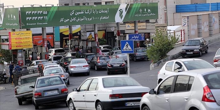 İran benzin sistemine siber saldırıyla ilgili ABD ve İsrail'i suçladı