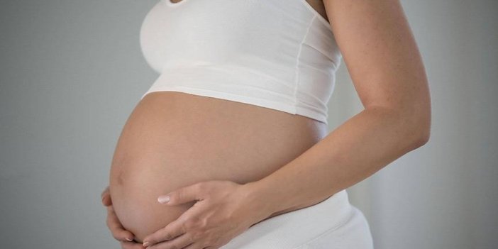 Hamile kalmak isteyen anne adaylarını uyardı