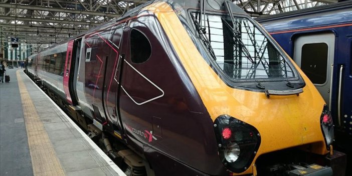 İngiltere'de tren kazası: Çok sayıda kişi yaralandı