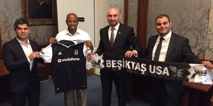 Beşiktaş USA Derneği üyesi New York Belediye Başkanı oldu. Beşiktaşlı Eric Adams seçildi