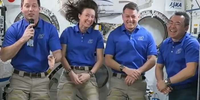 Astronotlar 20 saatlik yolculuğu tuvalet olmadan tamamlayacak