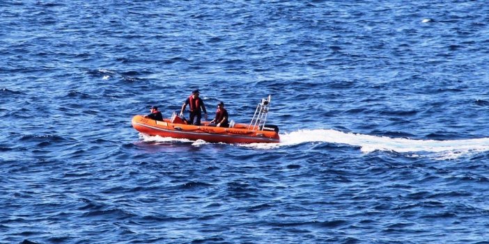 Batan göçmen teknesinden 1 kişinin cesedi bulundu