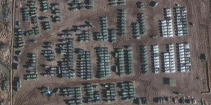 Uydu görüntüleri ortaya çıktı! 90 bin asker sınırda bekliyor