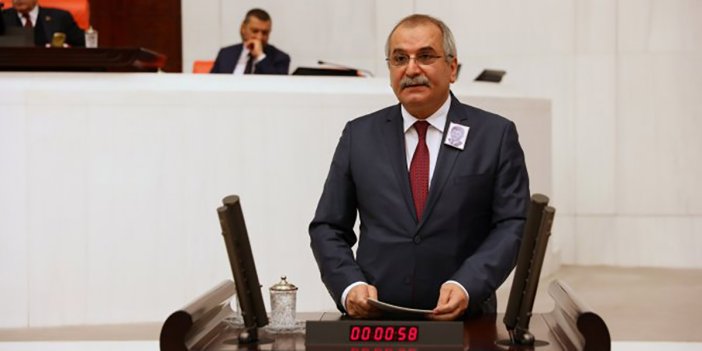 İYİ Partili Ahmet Çelik'ten Bulgaristan'ın ilk Türk cumhurbaşkanı adayı Mustafa Karadayı'ya destek çağrısı