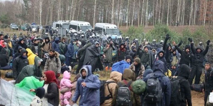 Vicdansız Fransız siyasetçiden skandal sözler: Göçmenlerin donarak ölmelerinde sakınca yok