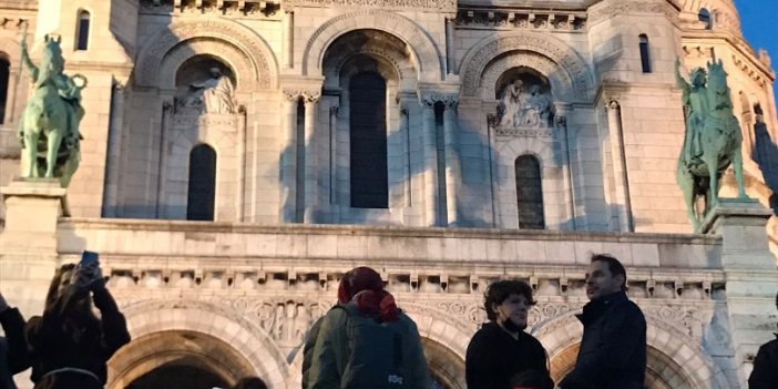 Berat Albayrak'ın Paris'teki fotoğrafları sosyal medyada gündem oldu