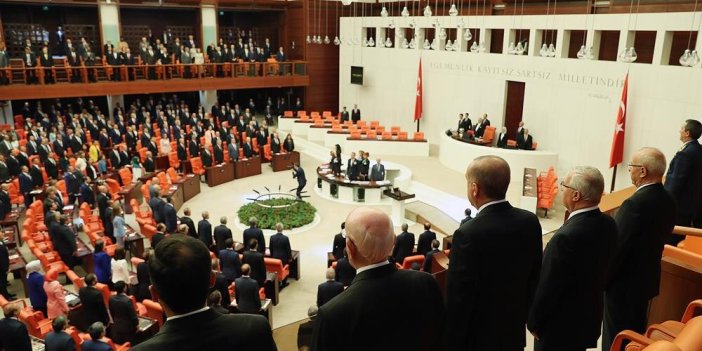 AKP Milletvekilleri neye hazırlanıyor?