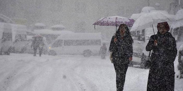 Meteoroloji gün verip uyardı. Fırtına gider gitmez 28 ile kar geliyor