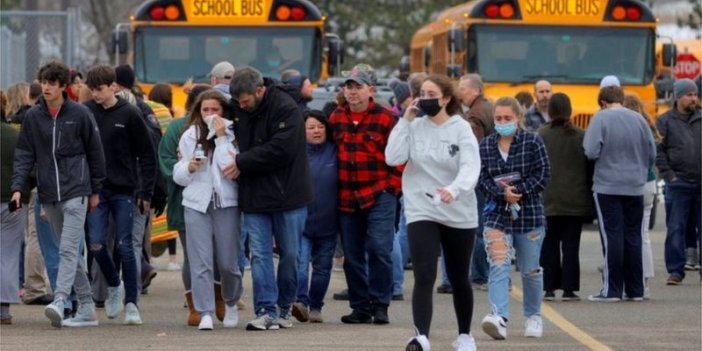 ABD'de okula silahlı saldırı '4 öğrenci öldü'