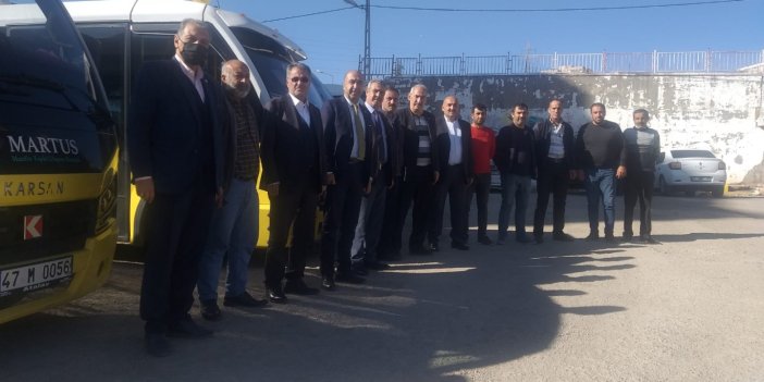 İYİ PARTİ Mardin'den otobüs esnafına destek