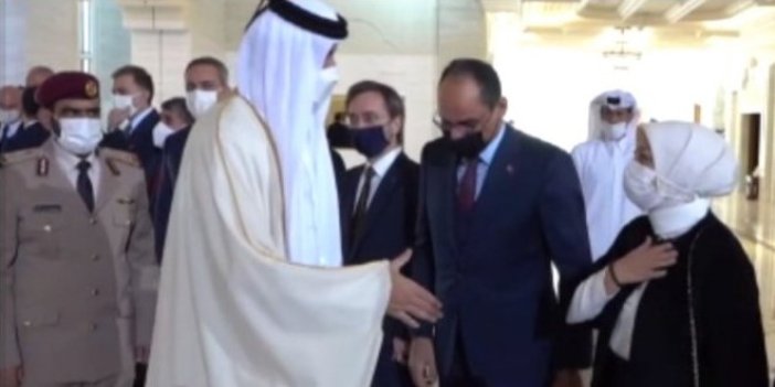 Katar Emiri Al Sani'nin eli havada bırakan AKP'li Çalık, Türkiye'de tokalaşıyor