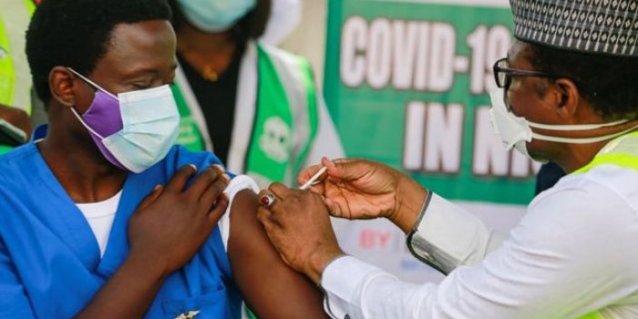 Nijerya, 'tarihi geçmiş korona aşısı yapıldığı' iddialarını yalanladı