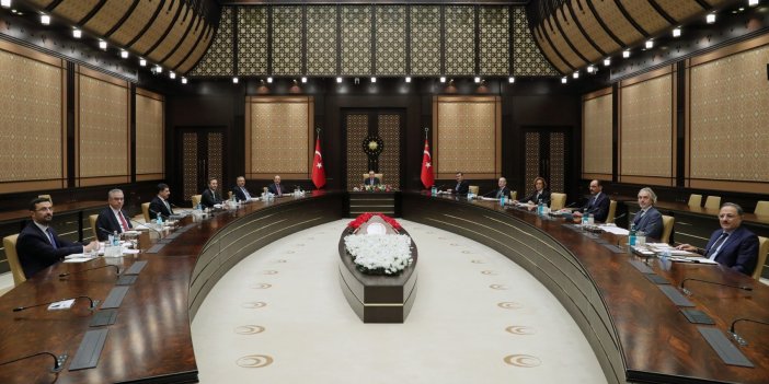 Erdoğan'dan Cumhurbaşkanlığı Politika Kurulu başkan vekilleri ile toplantı
