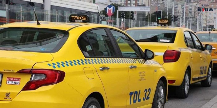 İBB'nin minibüsleri taksiye dönüştürme kararına durdurma