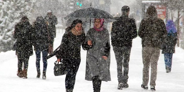 İstanbul’da yaşayanlar dikkat: Kar için tarih verildi!