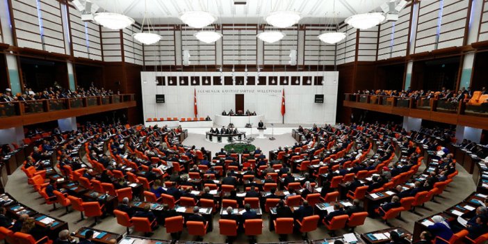 AKP milletvekillerine gelen şok mesaj kulislere düştü. Saray duymasın telaşı kulisleri sardı